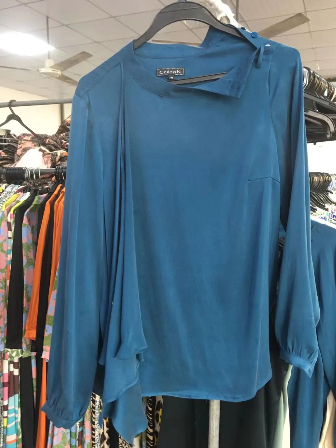 款式1面料1-silk blouse-16mm 92%silk 8%elastane satin blouse with wrap front sand washed