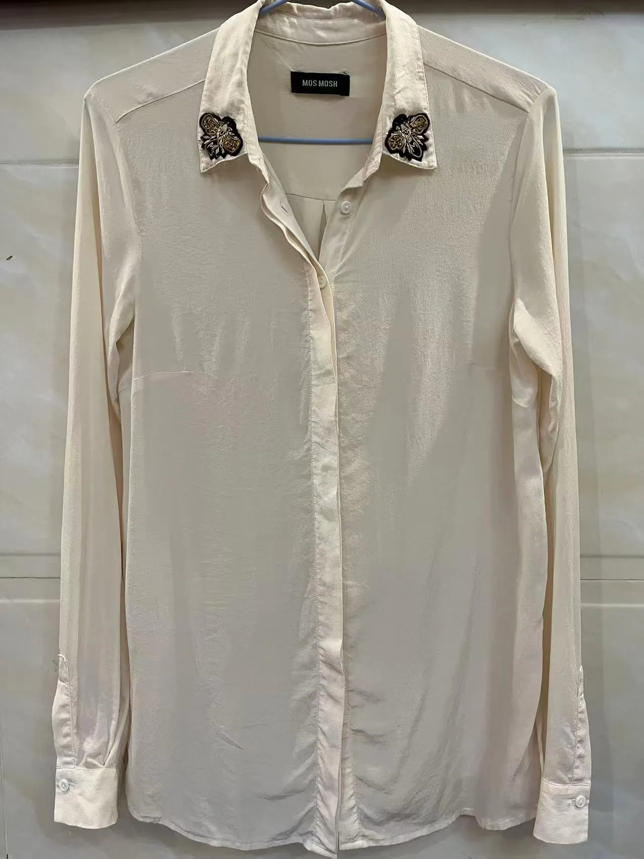 款式1面料1-silk shirt-16mm 100% silk CDC shirt badage detail